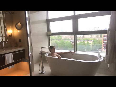 ❤️ Керемет сәби Жуынатын бөлмеде оның кискасын құмарта тартып жатыр Анальный порно kk.shufflesex.ru ☑