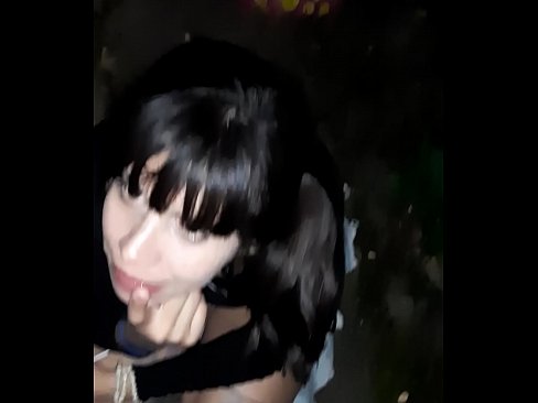 ❤️ Көшеде кәмпиттің орнына жыныс мүшесі ісіп кеткен Анальный порно kk.shufflesex.ru ☑